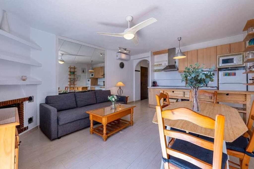 797 Hr - Pueblo Evita- Andalusian Apartment With Terrace. Бенальмадена Экстерьер фото
