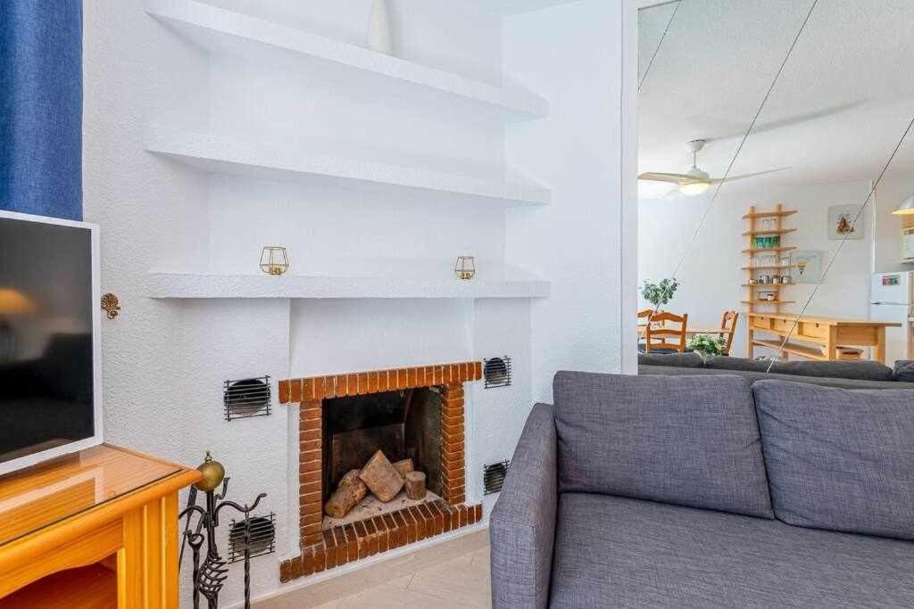 797 Hr - Pueblo Evita- Andalusian Apartment With Terrace. Бенальмадена Экстерьер фото